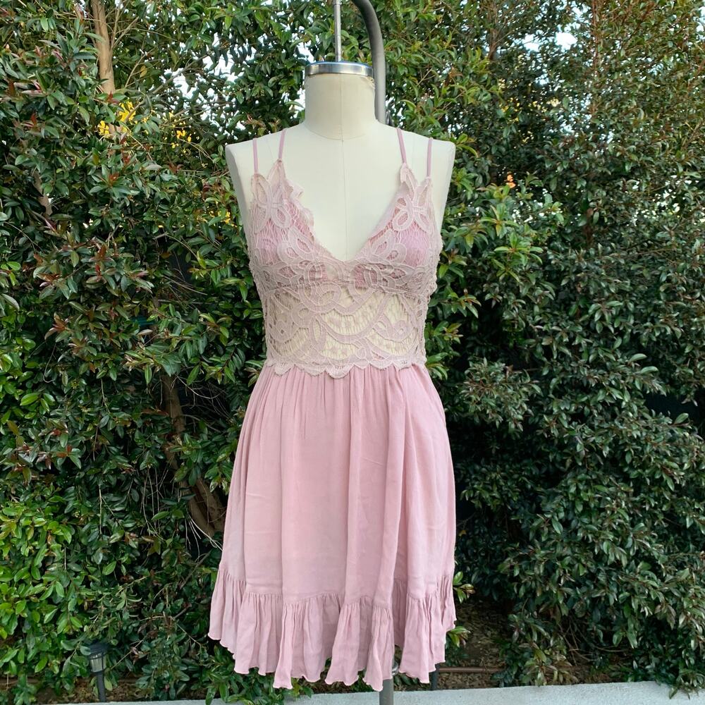 I heart Pink Women's Ruffle Lace Slip Dress Rose Romantic Sz Small NEW Fairy
